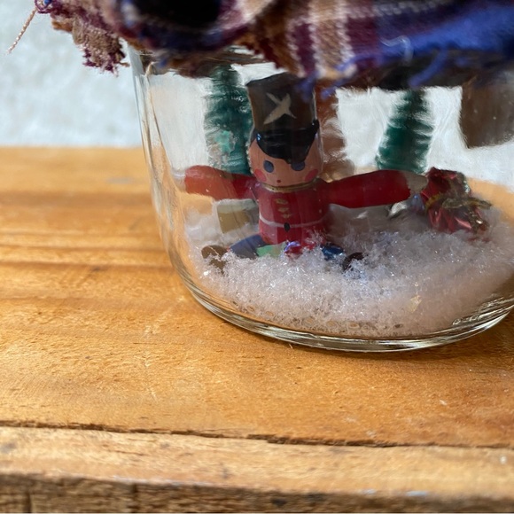 Winter Wonderland Christmas Toy Soldier Mini Snow Globe Scene Christmas Decor - Picture 5 of 7